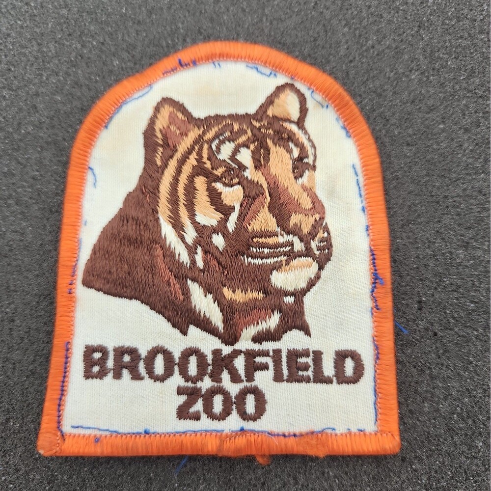 Patch Brookfield Zoo Embroidered Sew On Iron 1970's Vintage 3.75" X 3" Tiger